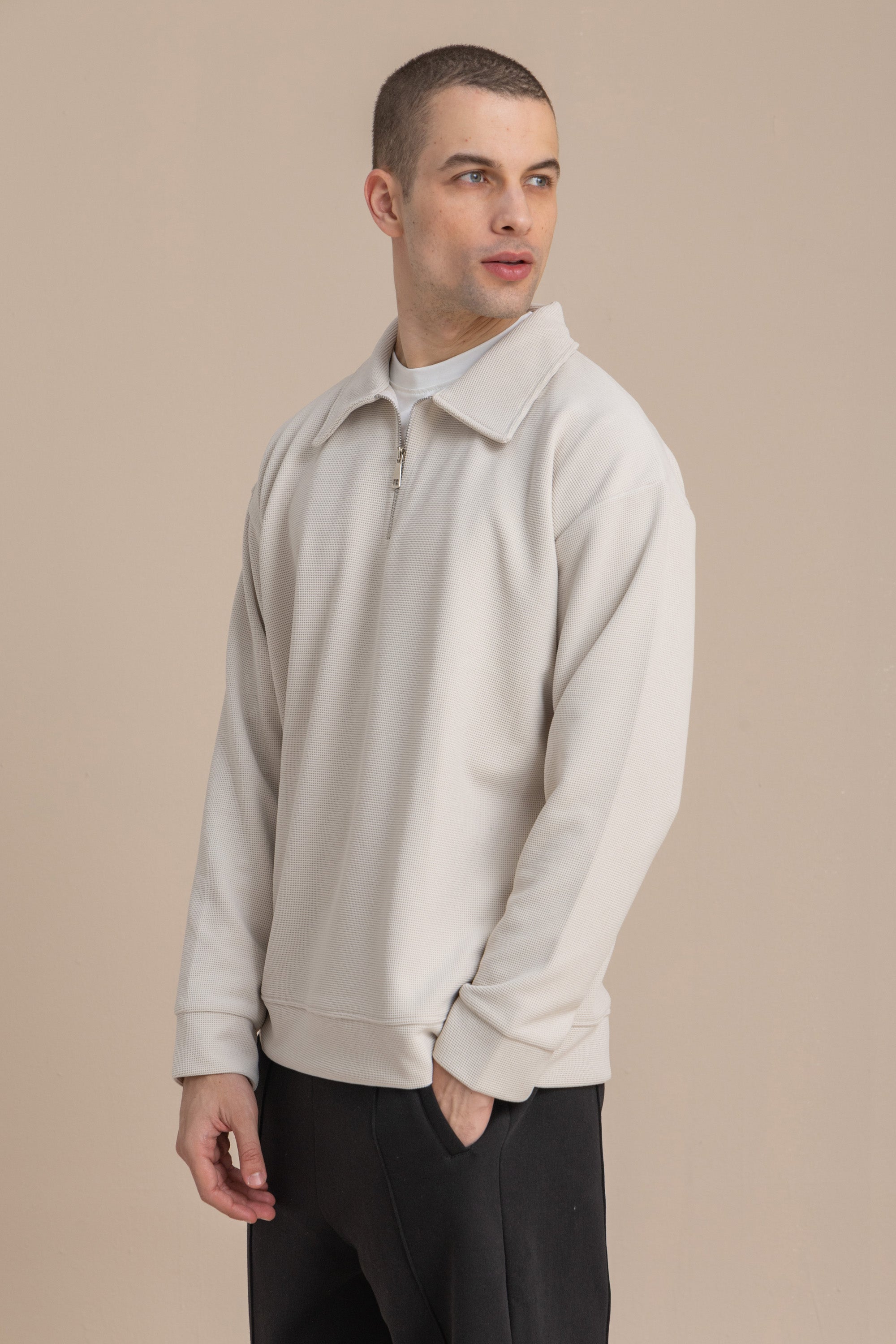 Off-White Textured Quarter Zipper